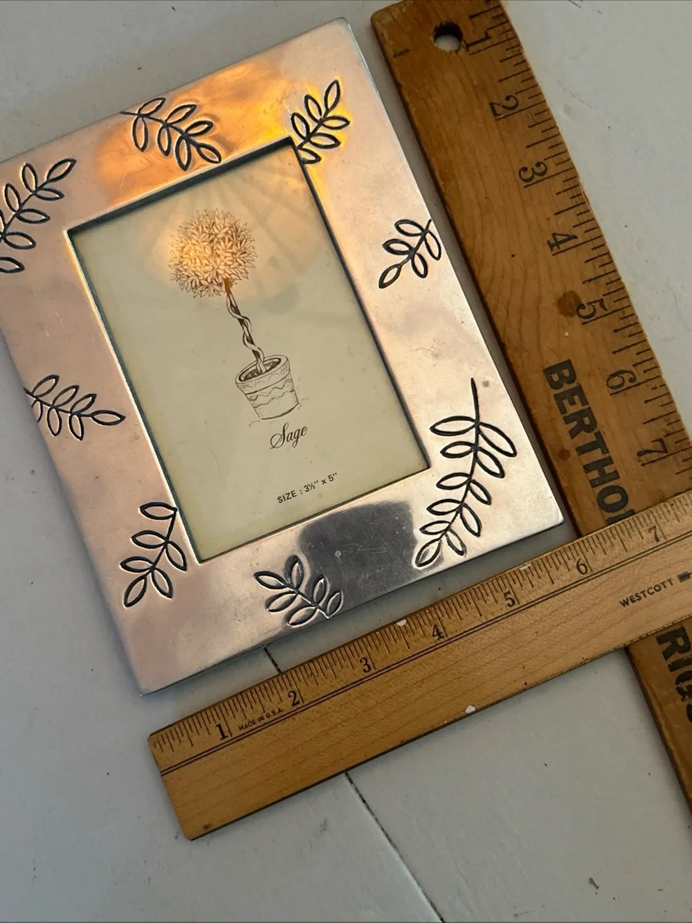 SAGE PEWTER ENGRAVED PHOTO FRAME FITS 3.5X5